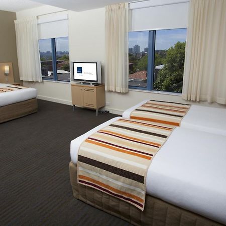 Novotel Melbourne St Kilda Extérieur photo