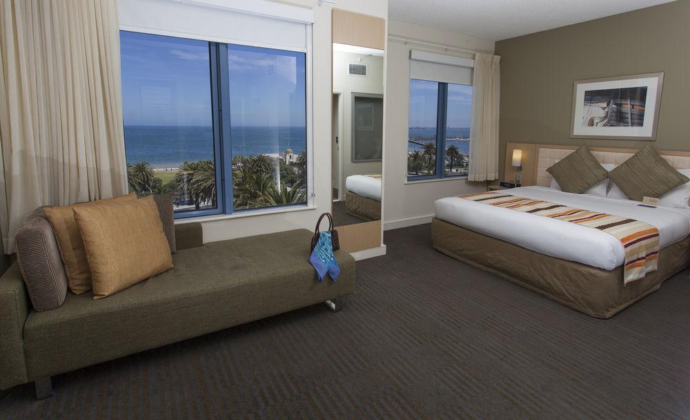Novotel Melbourne St Kilda Extérieur photo