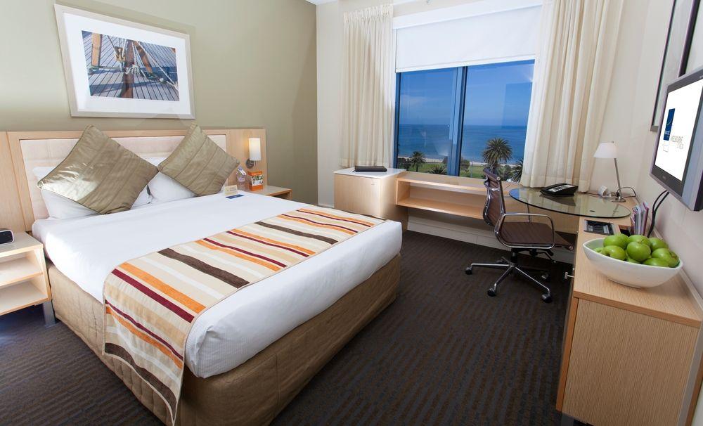 Novotel Melbourne St Kilda Extérieur photo
