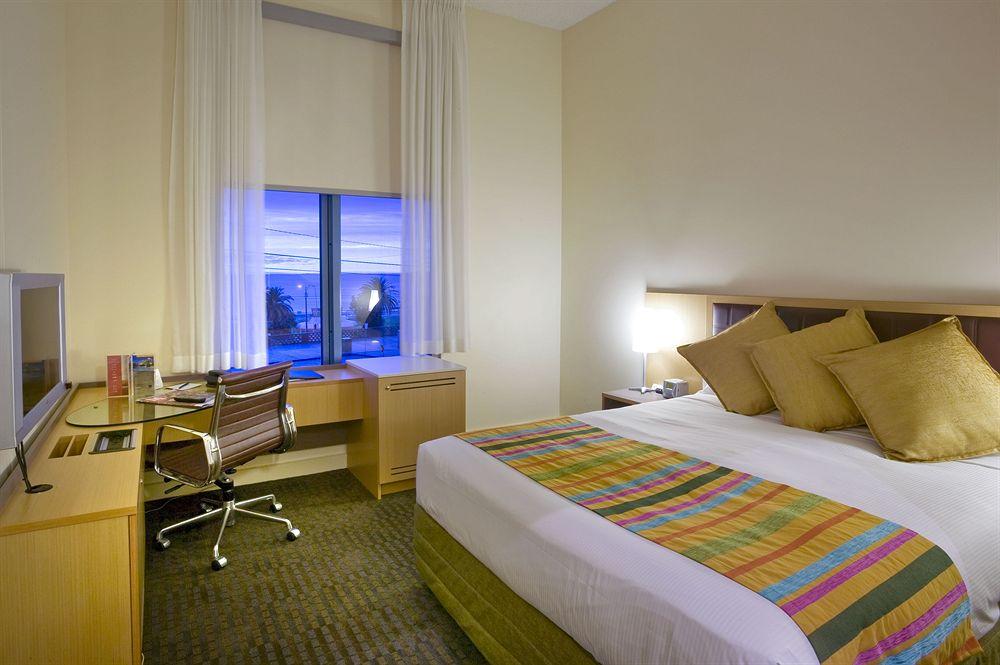 Novotel Melbourne St Kilda Extérieur photo