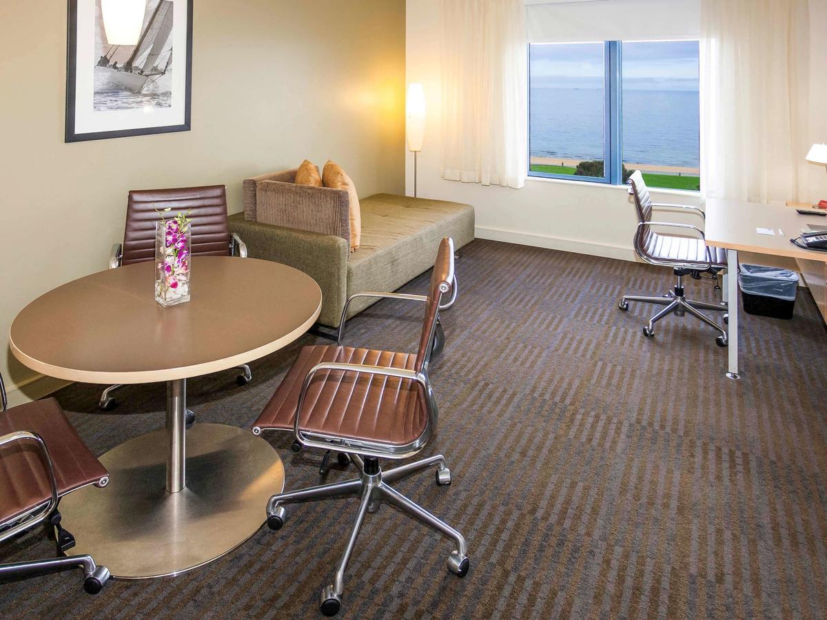 Novotel Melbourne St Kilda Extérieur photo
